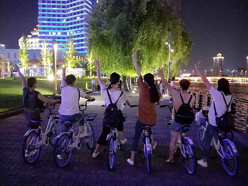 江边.jpg